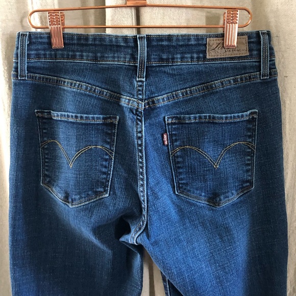 Levi's Demi-curve straight leg jeans - Picture 3 of 7
